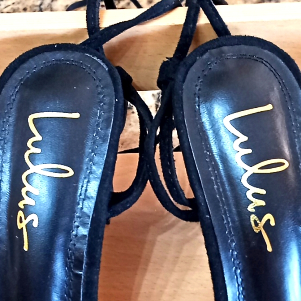 Lulus XYLIA Black Velvet Lace-Up Heels. Size 6 1/2. Very Good Cond. Really Cute! - Picture 7 of 15